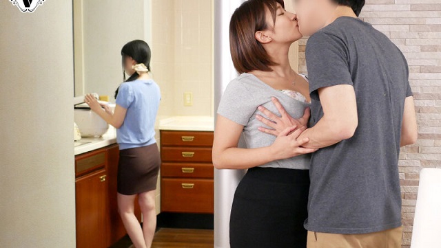 Chịch người bạn thân nhất của mẹ