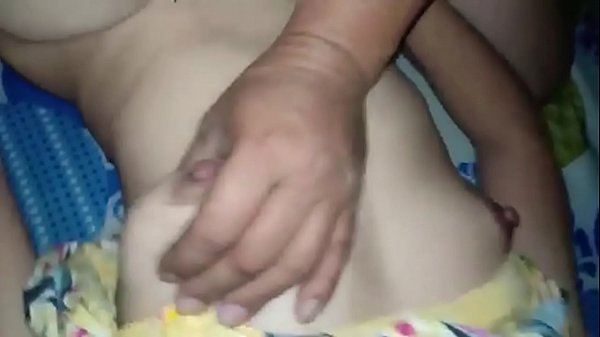 Lồn múp nhiều lông