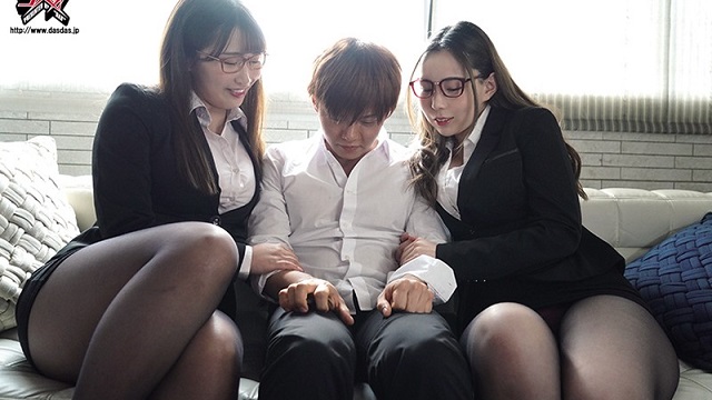 Threesome hai em sinh viên vú đẹp cuồng dâm